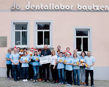 Dentallabor Bautzen Am Gerbertor Spendet 4 000 Eur Fur Die Aktion
